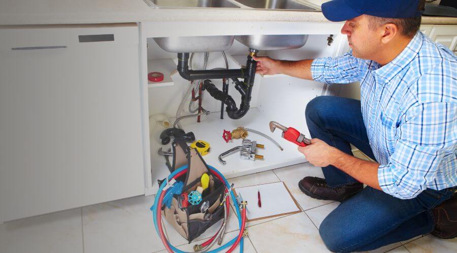 Professional emergency plumbing in Lone Tree, IA